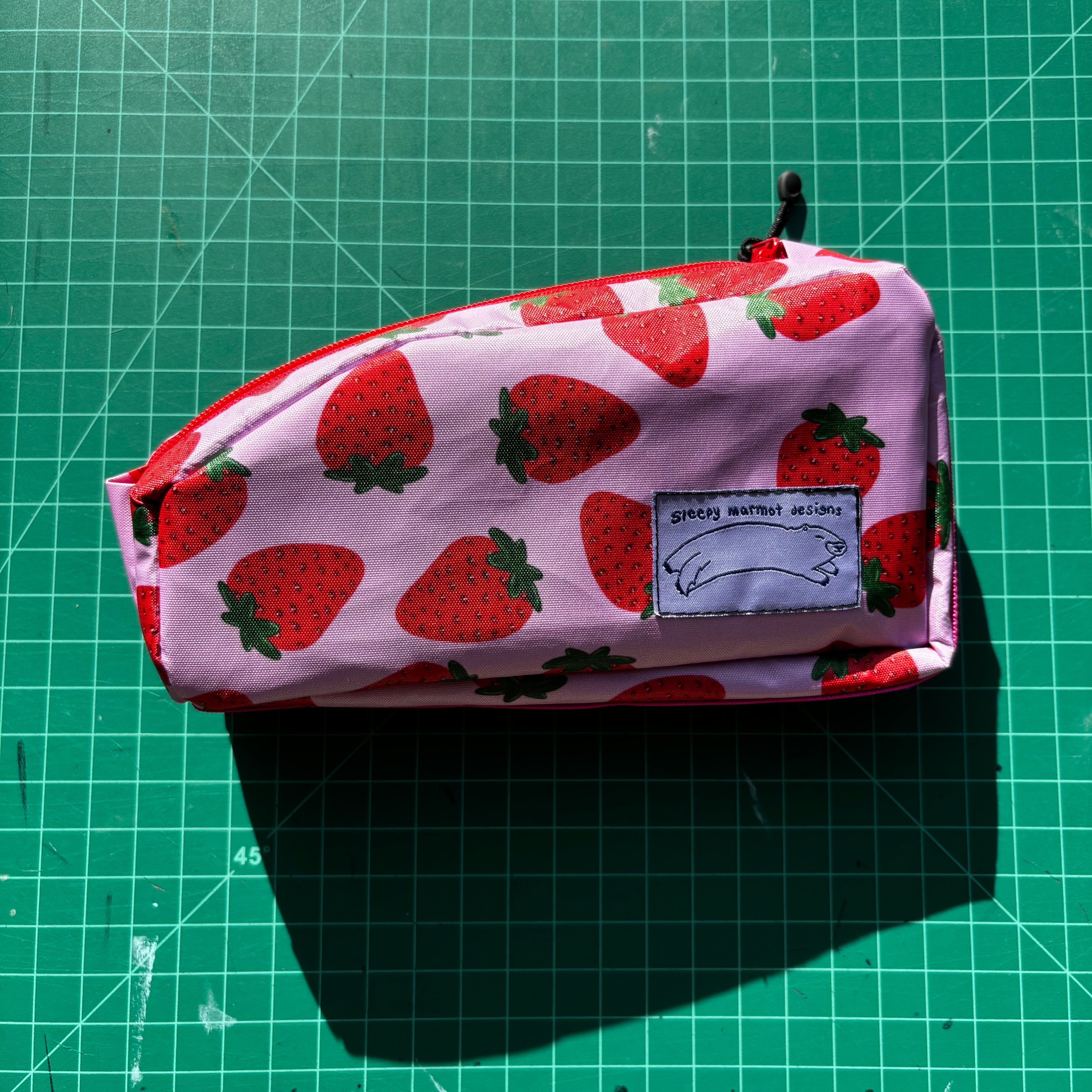 Top tube bag - Strawberry print w/ red zipper & pink webbing