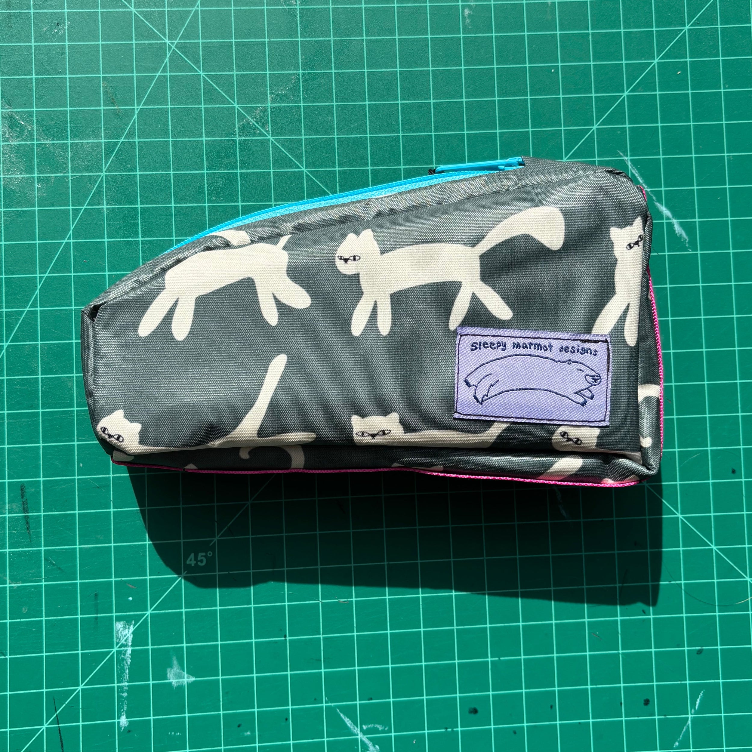 Top tube bag - Cat print w/ blue zipper & pink webbing