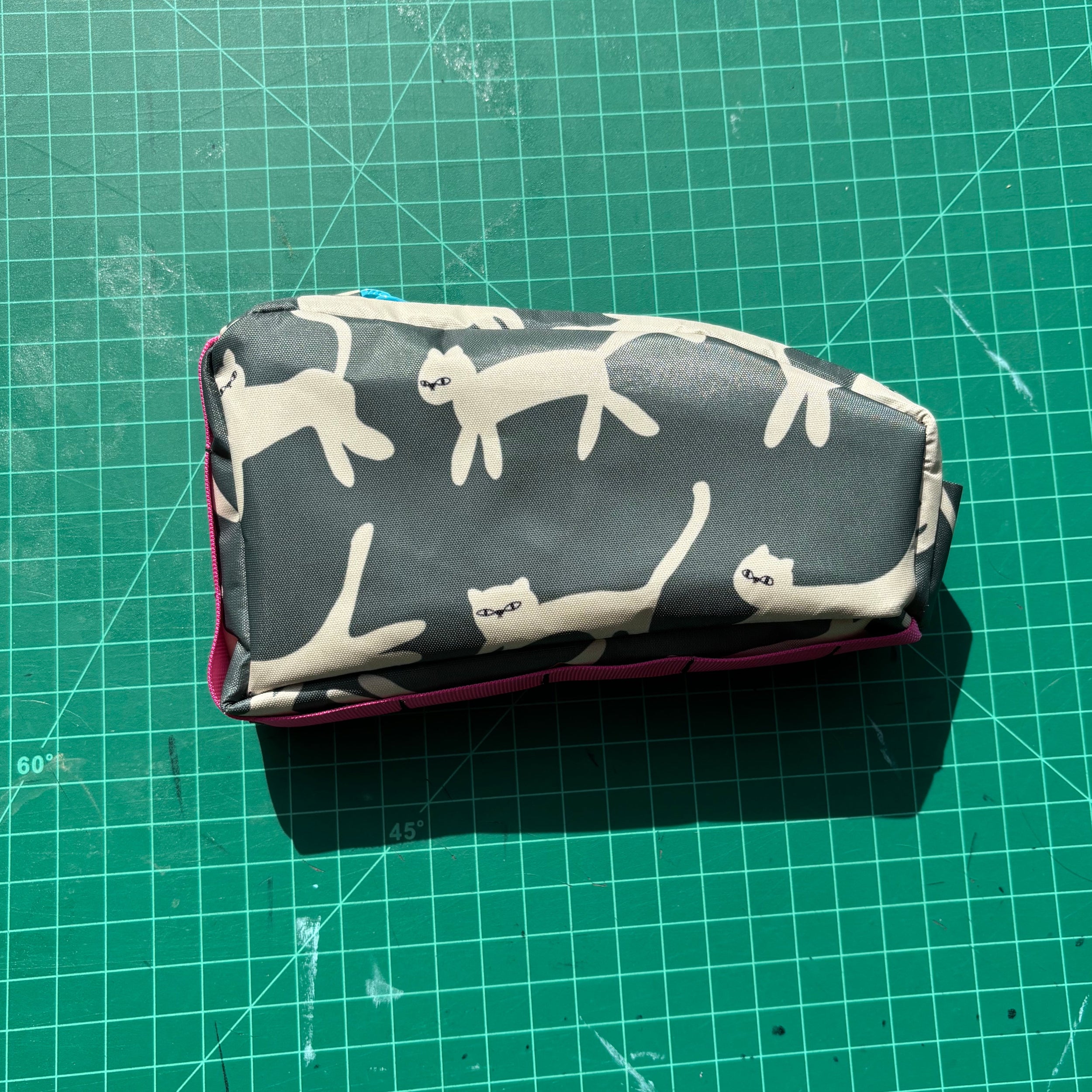 Top tube bag - Cat print w/ blue zipper & pink webbing