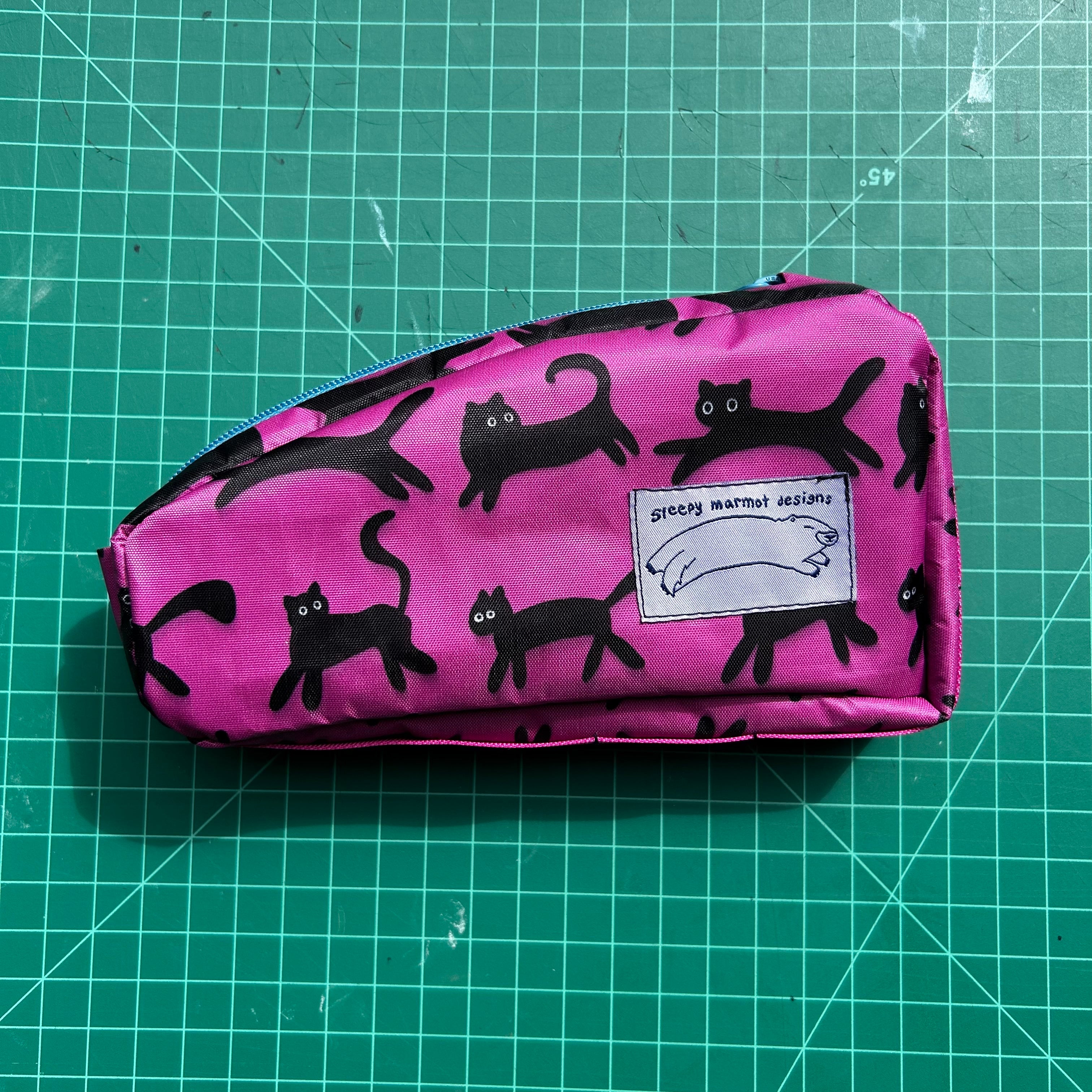 Top tube bag - Black cat on pink background w/ blue zipper and pink webbing