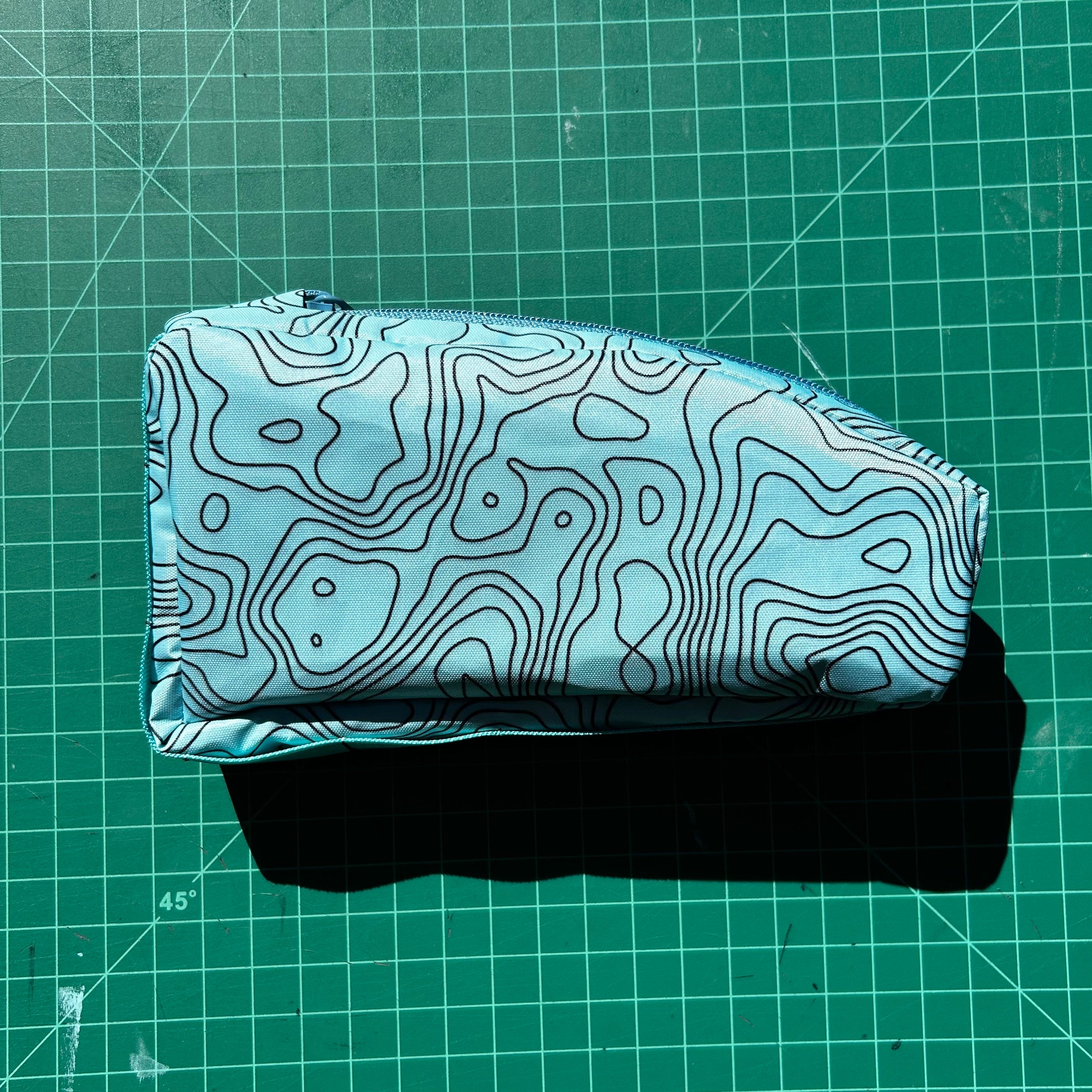 Top tube bag - Blue Topo print w/ blue webbing & blue zipper