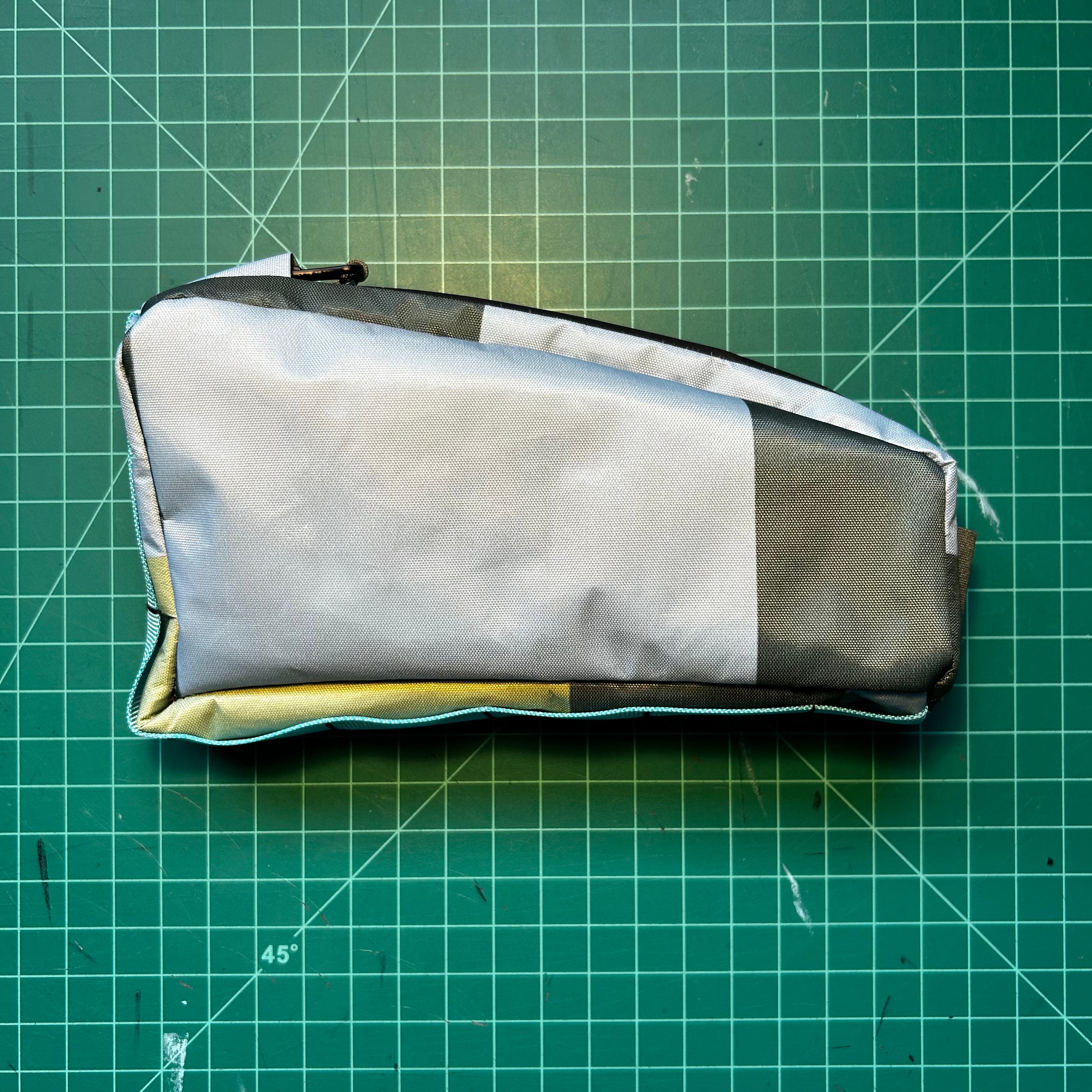 Top tube bag - Midcentury modern w/ black zipper & blue webbing